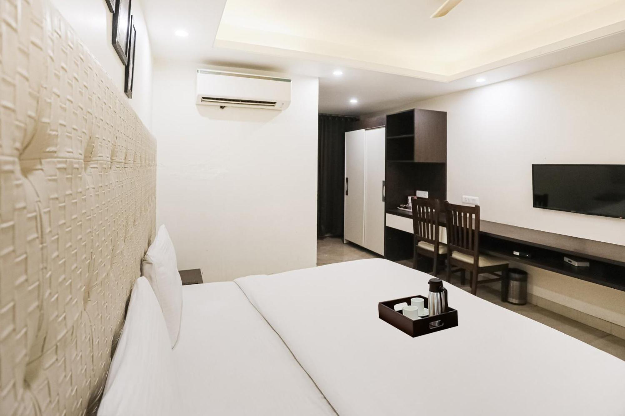 Townhouse The Amv Hotel Gurgaon Eksteriør bilde