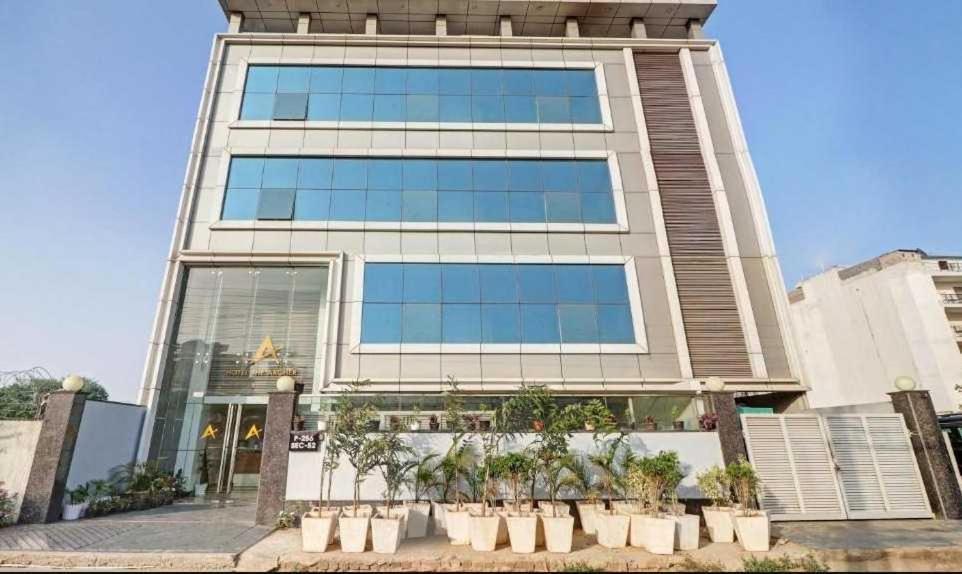 Townhouse The Amv Hotel Gurgaon Eksteriør bilde
