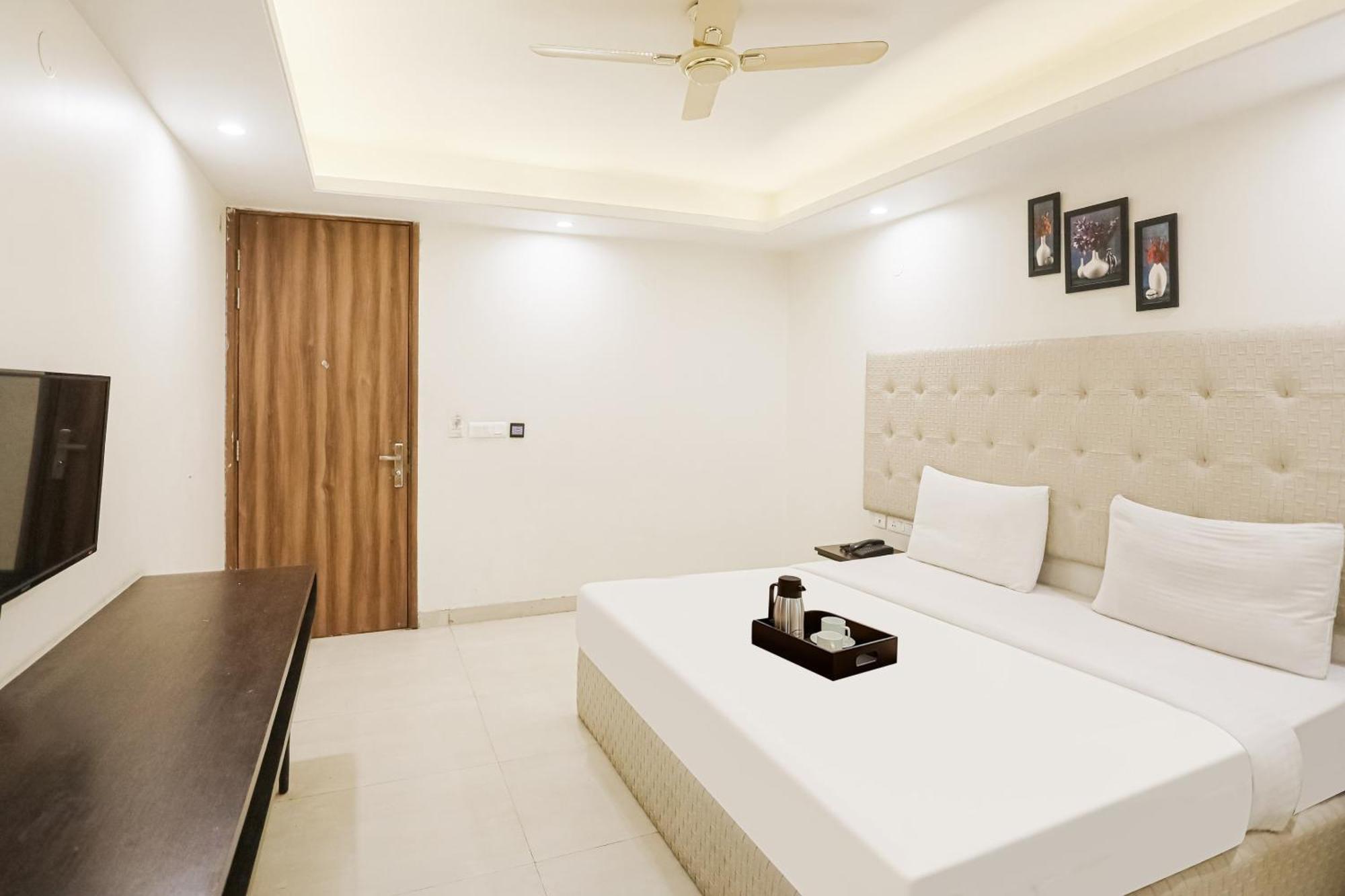 Townhouse The Amv Hotel Gurgaon Eksteriør bilde